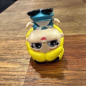 Alice | Series 8 | Alice in Wonderland | Disney Doorables